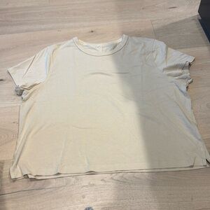 Lululemon classic fit tshirt size 14
